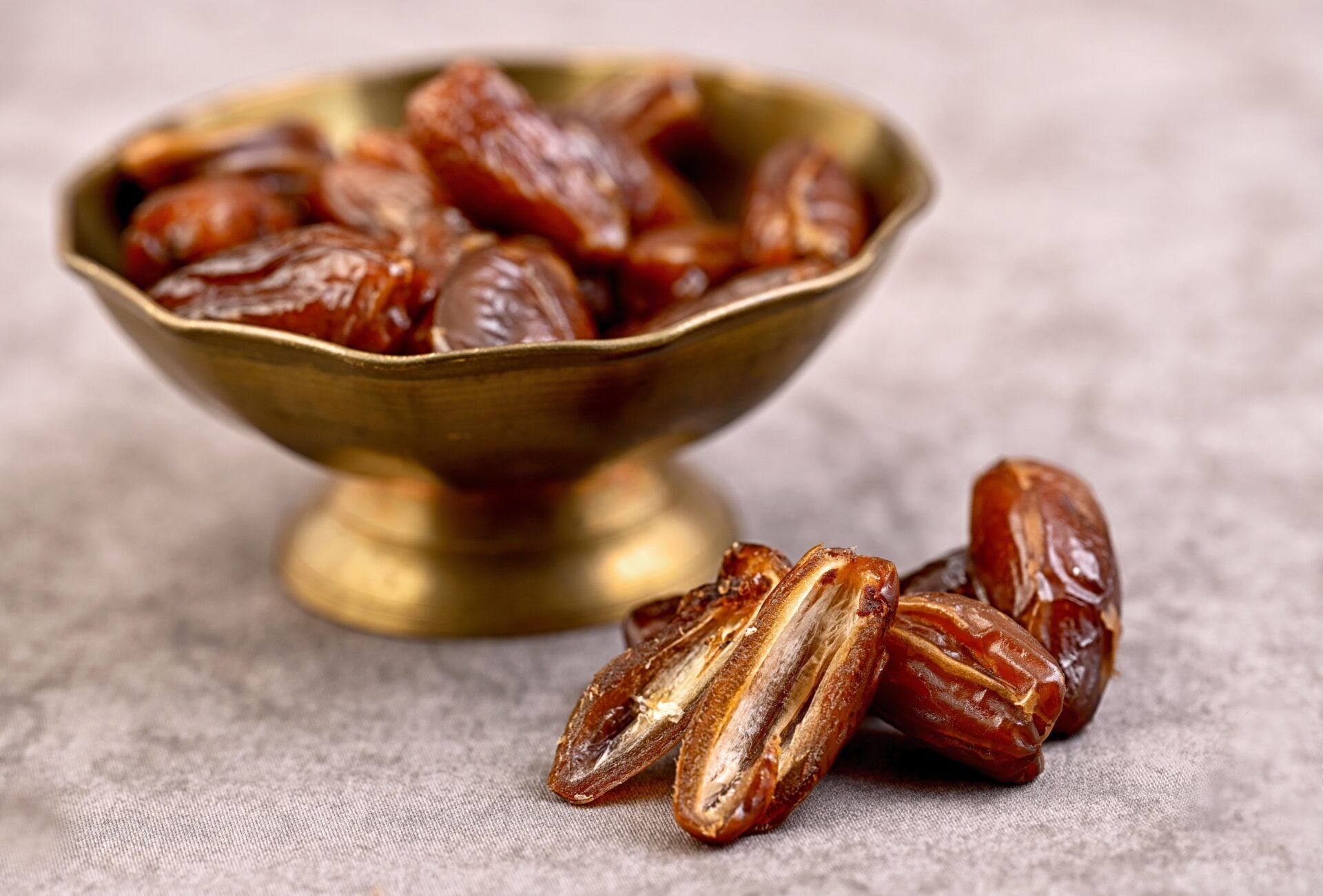 Dates,In,Bowl,,Still,Life.
